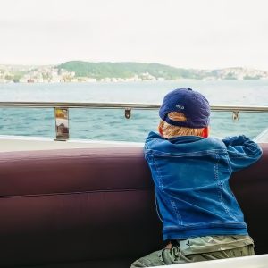 Bosphorus Sunset Cruise on a Luxurious Yacht – Boat Tours and Cruises Bosphorus Sunset Cruise on a Luxurious Yacht Boat Tours and Cruises