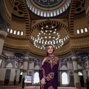 Dubai City Tour with Frame Ticket, Creek, Souks and Blue Mosque – Sightseeing and Tours Dubai City Tour with Frame Ticket