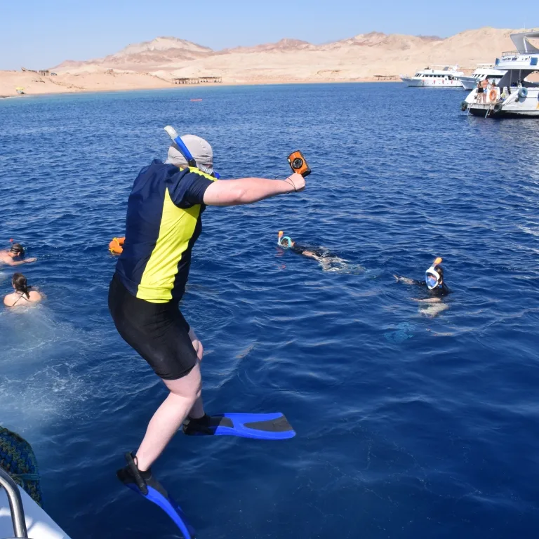 Half-day Snorkeling Boat trip with lunch and drinks from Sharm El Sheikh – Sightseeing and Tours Half-day Snorkeling Boat trip with lunch and drinks from Sharm El Sheikh Sightseeing and Tours