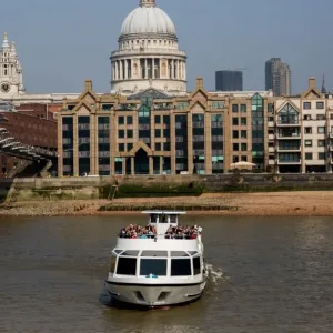 Thames Cruise: Westminster to Greenwich with optional return – Boat Tours and Cruises Thames Cruise: Westminster to Greenwich with optional return Boat Tours and Cruises