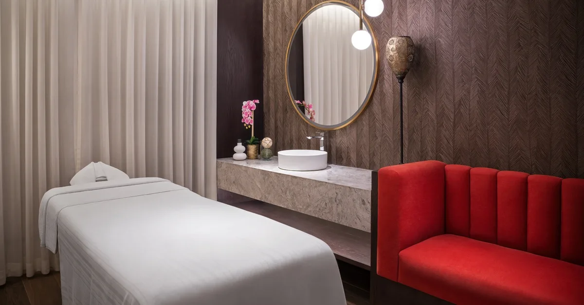 30 Or 60-minute 5* Spa Treatment With Pool Access in Dubai | Dubai Travel Tours 30 Or 60-minute 5* Spa Treatment With Pool Access at Spa at 5* Radisson Blu Deira Creek