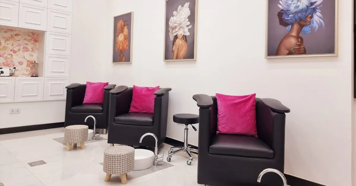 45-minute Facial in Dubai | Dubai Travel Tours And Sensational: Unveil Your Best Skin With Waxing at Ombre Salon JVC