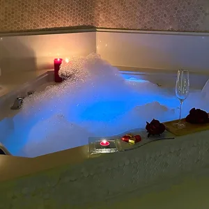 5* Classic Treatment Of Choice in Dubai | Dubai Travel Tours 5* Classic Treatment Of Choice at Akaru Spa at 5* Jumeirah Creekside Hotel