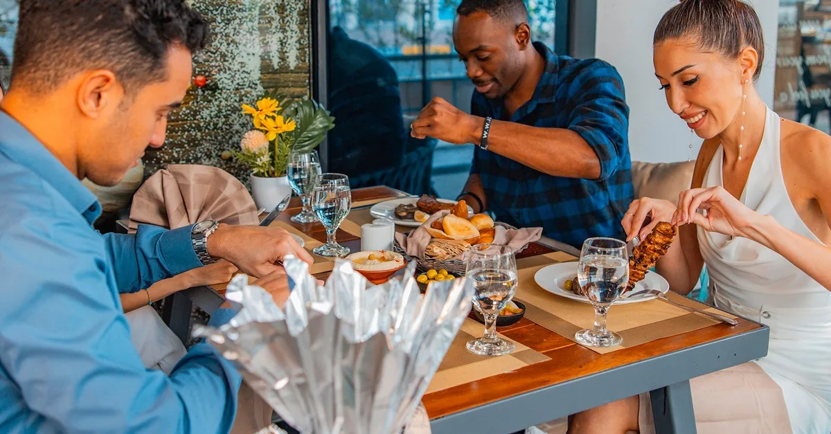 5-star Breakfast Buffet + Free Soft Drinks – Child Or Up To 4 Adults in Abu Dhabi | Dubai Travel Tours United Arab Emirates