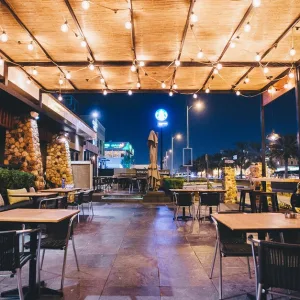 Aed 150 To Spend On Food in Dubai | Dubai Travel Tours Aed 150 To Spend On Food at Bikers Cafe