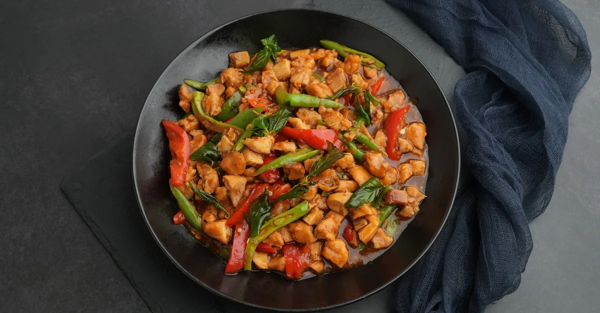 Any Starter, Main, Dessert Of Menu For Up To Four People in Dubai | Dubai Travel Tours Dessert Of Menu For Up To Four People at Wat A Wok Business Bay and Dubailand