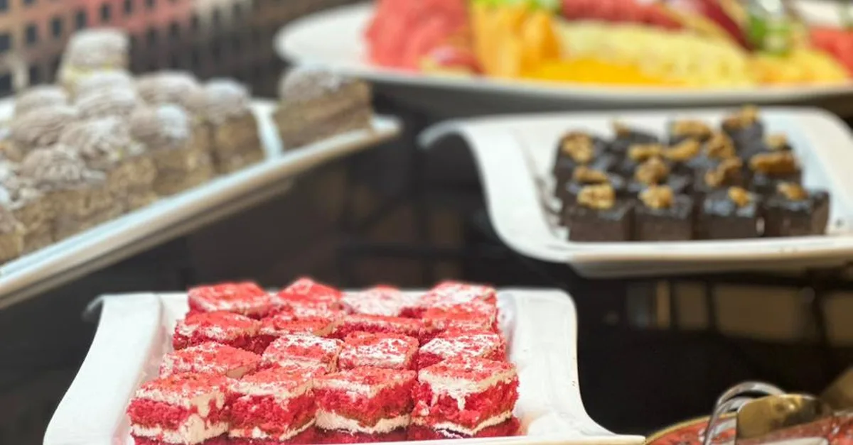 Breakfast Buffet With Drinks in Abu Dhabi | Dubai Travel Tours Breakfast Buffet With Drinks in Abu Dhabi | Dubai Travel Tours - Image 4