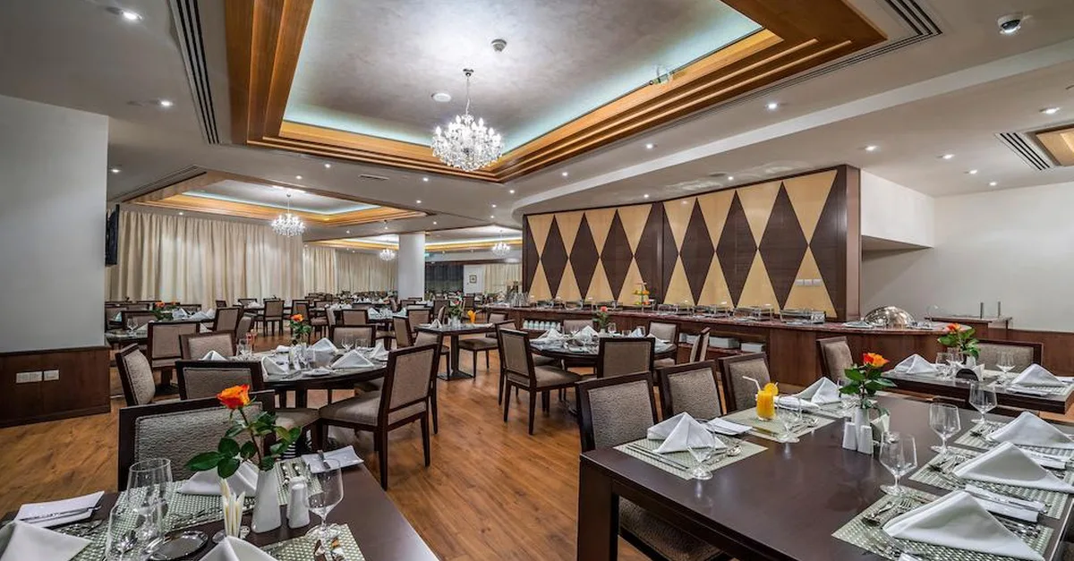 Breakfast With Pool Access: Child (aed 30) Or Adult (aed 60) in Dubai | Dubai Travel Tours Dubai