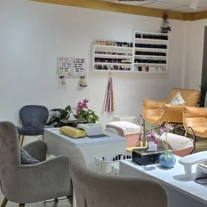 Classic & Gelish Mani-pedi With Hand And Foot Spa Options in Dubai | Dubai Travel Tours Classic & Gelish Mani-pedi With Hand And Foot Spa Options at Maria Chic Hair And Beauty Salon