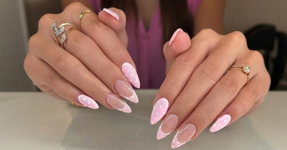 Classic Pedi, Gelish Mani, Gelish Pedi W 20m Hand Or Foot Spa & More in Sharjah & N. Emirates | Dubai… Gelish Mani