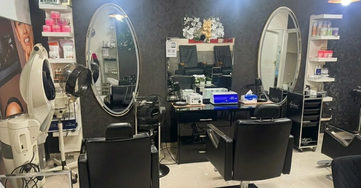 Classic Pedi, Gelish Mani, Gelish Pedi W 20m Hand Or Foot Spa & More in Sharjah & N. Emirates | Dubai… Sharjah & N. Emirates