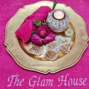 Cleansing Facial in Abu Dhabi | Dubai Travel Tours Cleansing Facial at The Glam House Beauty Salon