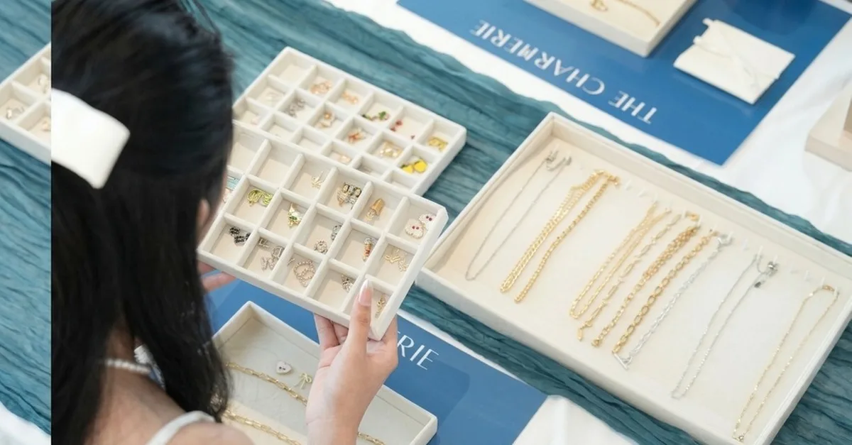Craft Your Own Charm Jewelry: 60-min Workshop For 1, 2, Or 4 in Dubai | Dubai Travel Tours Or 4 at The Charmerie