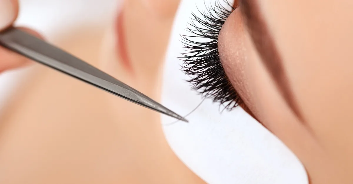 Eyelash Extensions in Dubai | Dubai Travel Tours Eyelash Extensions at South Beauty Centre