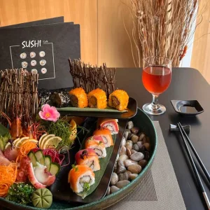 For 1 Child Or 1, 2 Or 4 Adults: All-you-can-eat Sushi in Dubai | Dubai Travel Tours For 1 Child Or 1