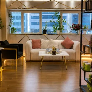 Full Set Of Classic, Natural, Cat Eye Or Volume Lash Extensions & More in Abu Dhabi | Dubai Travel Tours Full Set Of Classic