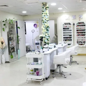 Glow & Rejuvenate: Eye Contour, Herbal & Dr. Renaud Facials in Dubai | Dubai Travel Tours Glow & Rejuvenate: Eye Contour