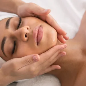 Glowing Skin Awaits With 30 0r 60-min De-tan Cleanups & Hydrafacial in Dubai | Dubai Travel Tours Glowing Skin Awaits With 30 0r 60-min De-tan Cleanups & Hydrafacial at Luca Stoppony
