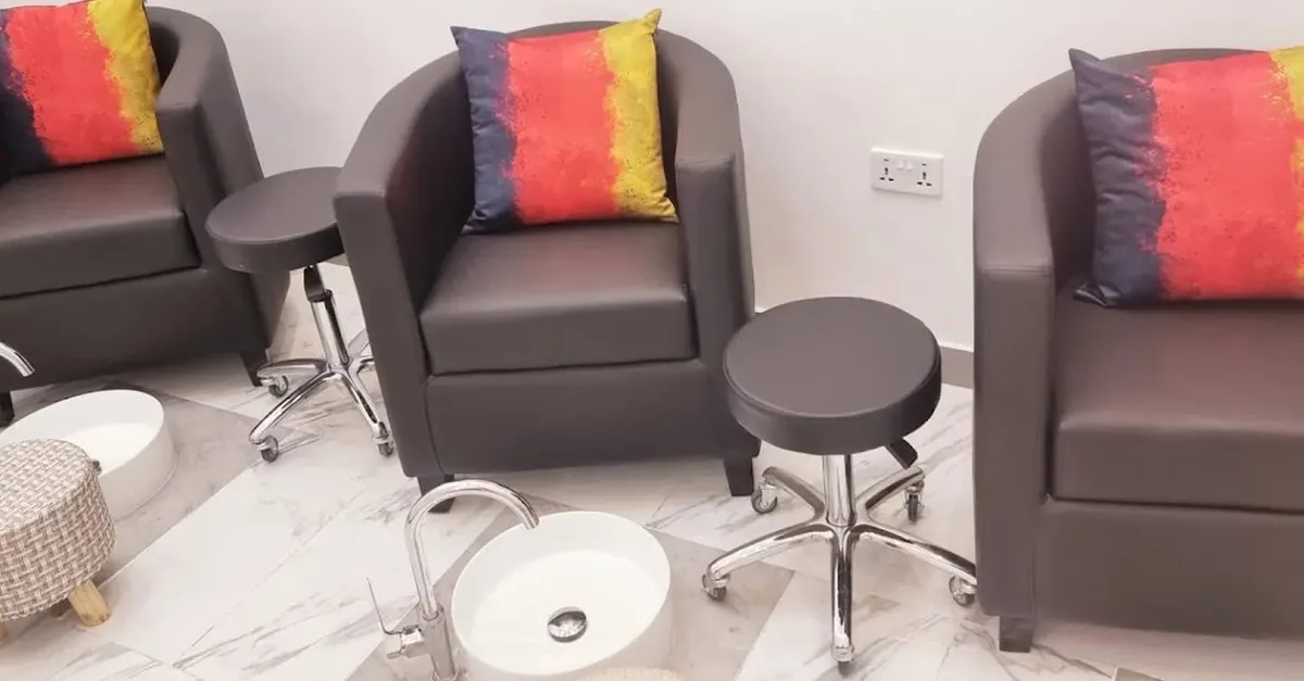 Hair Color, Highlights With Wash And Blow-dry At Ombre Salon – Arjan in Dubai | Dubai Travel Tours United Arab Emirates