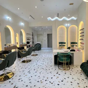 Hair Wash And Blow Dry With Optional Hair Cut, Hair Treatment Or Color in Dubai | Dubai Travel Tours Hair Wash And Blow Dry With Optional Hair Cut