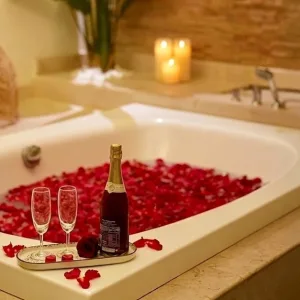 Indulge In A Variety Of Spa Pac… in Dubai | Dubai Travel Tours Indulge In A Variety Of Spa Pac… at Soul Senses Spa