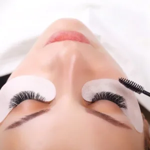 Lash And Brow Treatments For… at VOGUE BEAUTY LOUNGE
