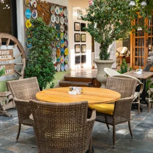 Main Course W Soft Beverage & Optional Plate Painting Activity in Abu Dhabi | Dubai Travel Tours Main Course W Soft Beverage & Optional Plate Painting Activity at Art House Café