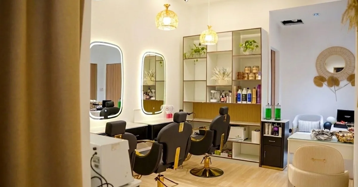 One Womens Haircut, Blow Dry, Wash, Deep Cleansing Facial & Hair Spa in Dubai | Dubai Travel Tours Wash