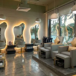 Premium Ladies Facials: Gold, Whitening, Dr Renaud, Hydrafacial in Dubai | Dubai Travel Tours Premium Ladies Facials: Gold