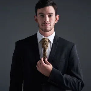 Professional Portraits, Id Card Or Passport Size Photo With Prints in Dubai | Dubai Travel Tours Professional Portraits