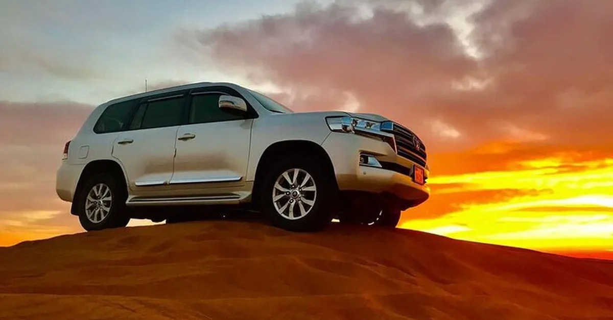 Self-drive Desert Safari Tour With Live Entertainment, Dinner And More in Dubai | Dubai Travel Tours Self-drive Desert Safari Tour With Live Entertainment