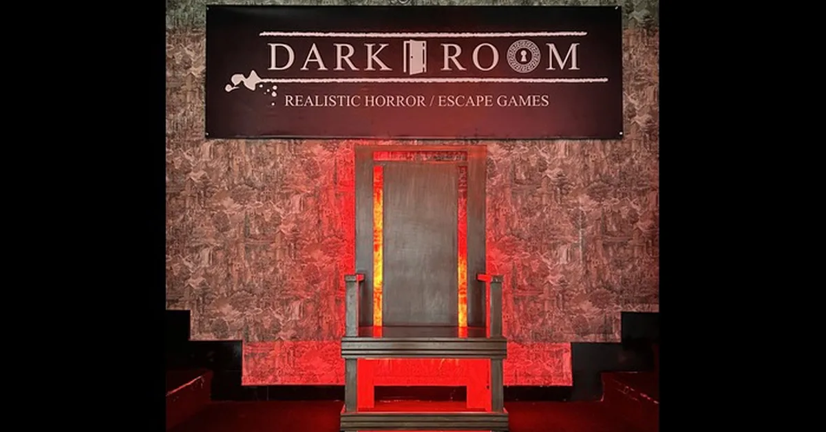 Show Off Your Sleuthing Skills At Abu Dhabis 1st Horror Escape Room! | Dubai Travel Tours Show Off Your Sleuthing Skills At Abu Dhabis 1st Horror Escape Room! at Dark Room Horror Escape Game