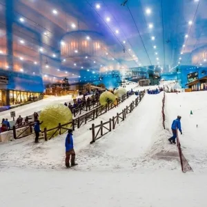 Ski Dubai: Year-round Indoor Snow Fun & Winter Adventures | Dubai Travel Tours Ski Dubai: Year-round Indoor Snow Fun & Winter Adventures at Desert Smart Tourism