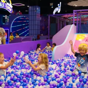 Ultimate Fun Awaits: 2-hour Ticket Flipped Pass Or Full-day Access in Abu Dhabi | Dubai Travel Tours Ultimate Fun Awaits: 2-hour Ticket Flipped Pass Or Full-day Access at Flipped Abu Dhabi Branch